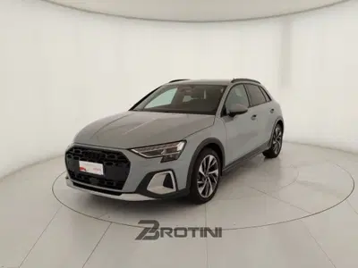 Audi A3 Sportback 35 TDI nuova a Massa
