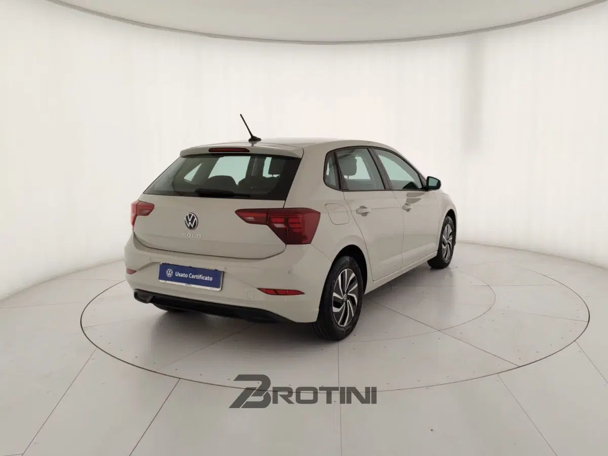 Volkswagen Polo usata a Massa-Carrara (3)