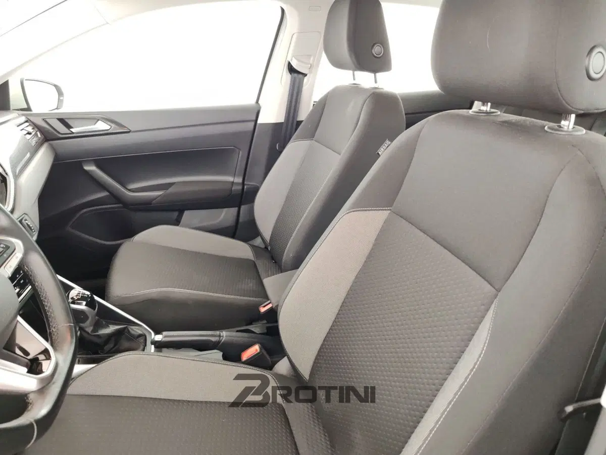 Volkswagen Polo usata a Massa-Carrara (7)