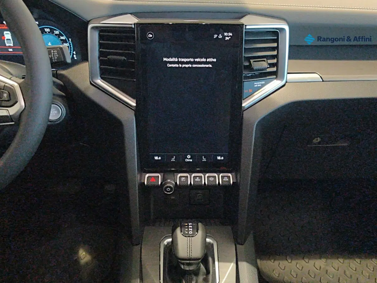 Volkswagen Amarok nuova a Brescia (3)