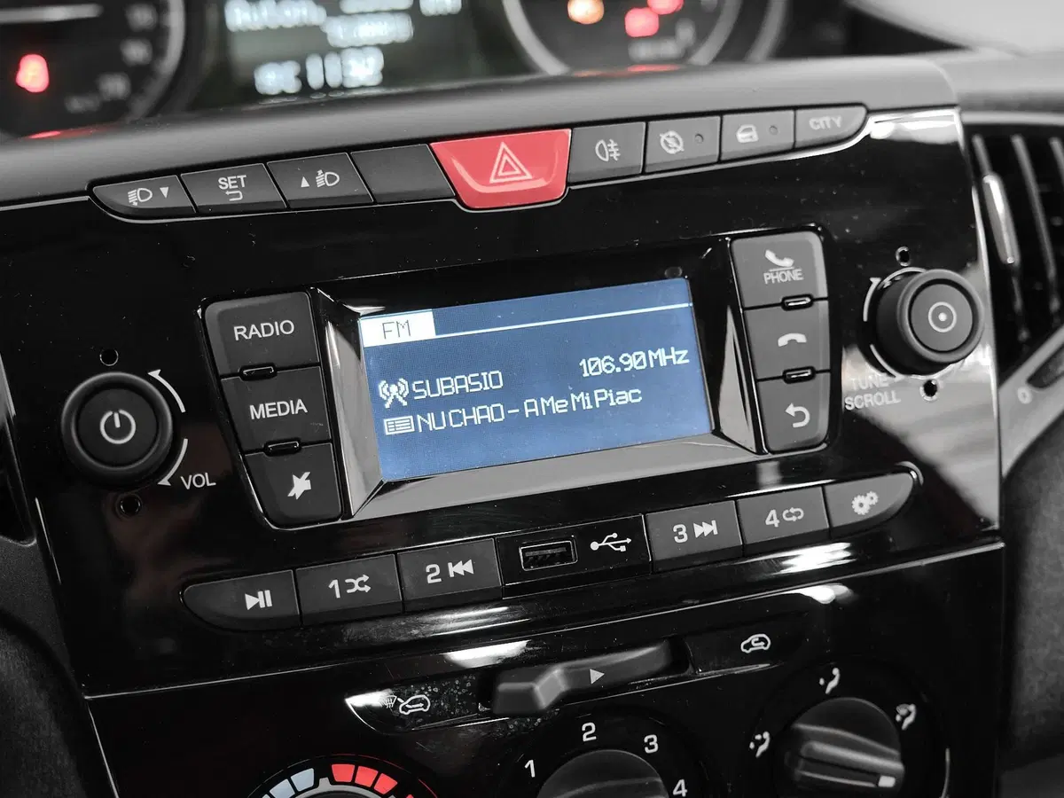 Lancia Ypsilon usata a Prato (17)