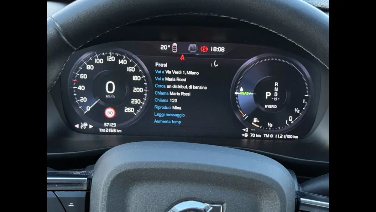 Volvo XC40 usata a Palermo (11)