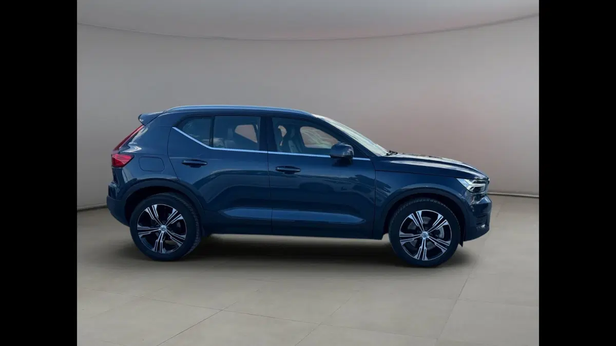 Volvo XC40 usata a Palermo (12)
