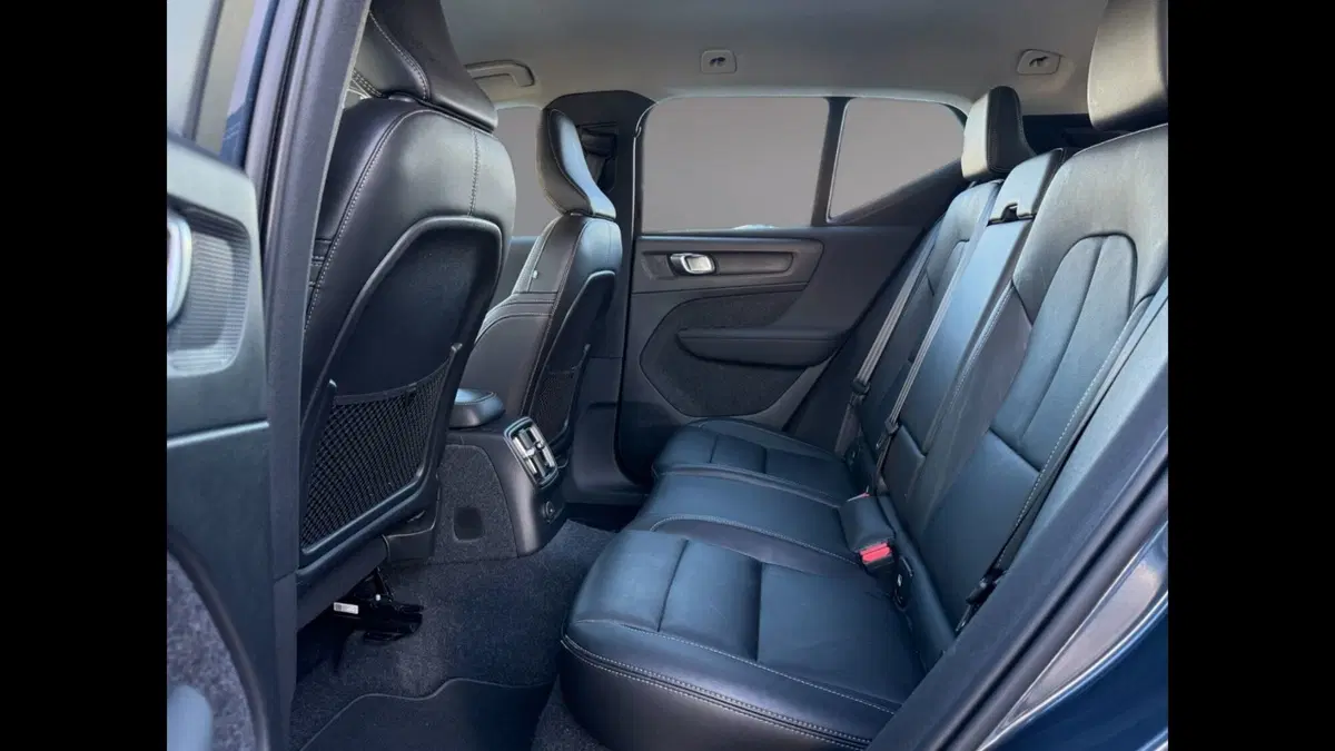 Volvo XC40 usata a Palermo (7)