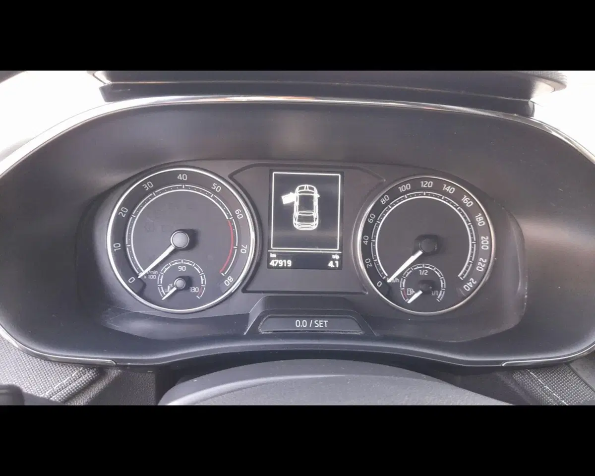 Skoda Fabia usata a Ravenna (11)