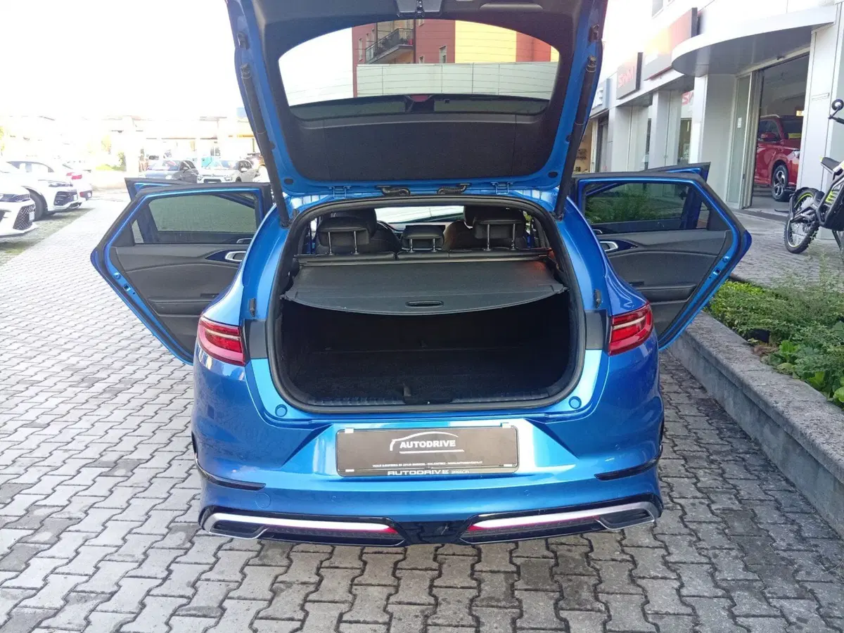 Kia ProCeed usata a Brescia (12)