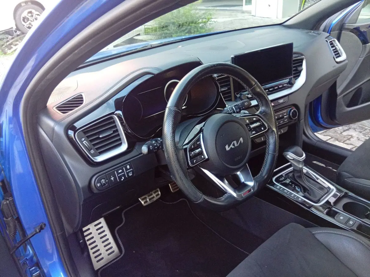 Kia ProCeed usata a Brescia (13)
