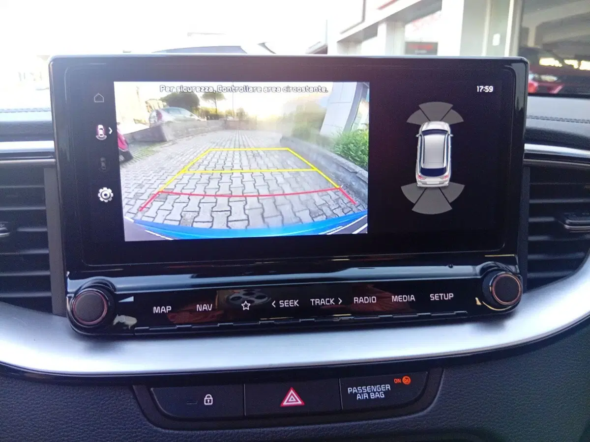 Kia ProCeed usata a Brescia (17)