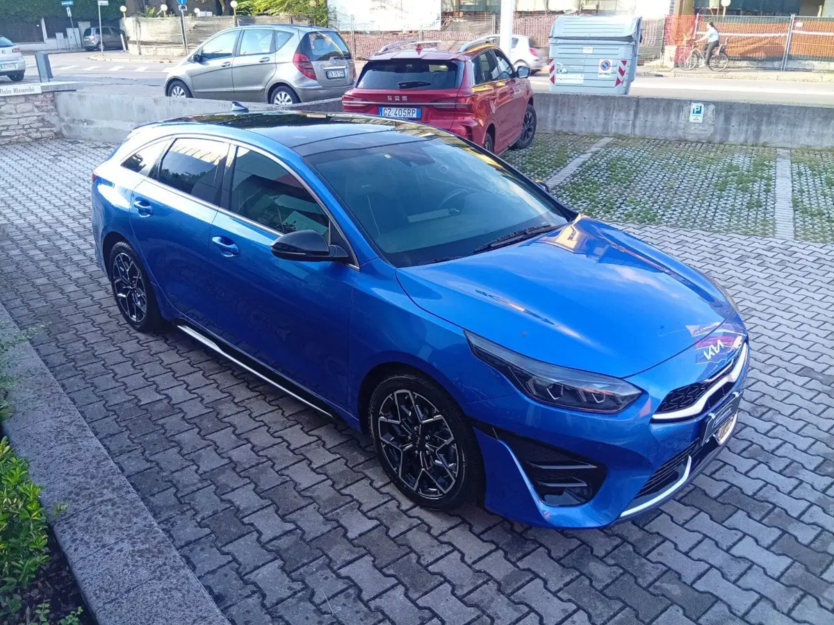 Kia ProCeed usata a Brescia (4)