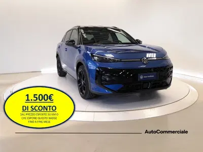 Volkswagen T-Roc 1.5 etsi R-Line 150cv dsg nuova a Bologna