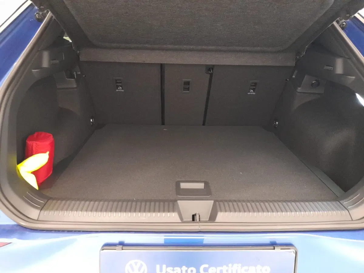 Volkswagen T-Roc nuova a Bologna (17)