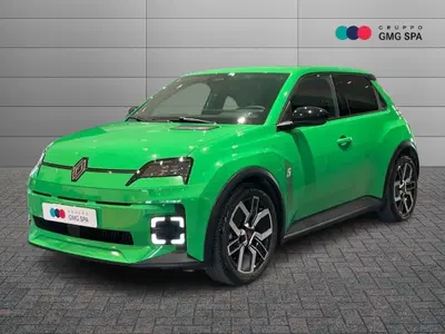 Renault Renault 5 Techno urban range 120cv del 2025 usata a Firenze
