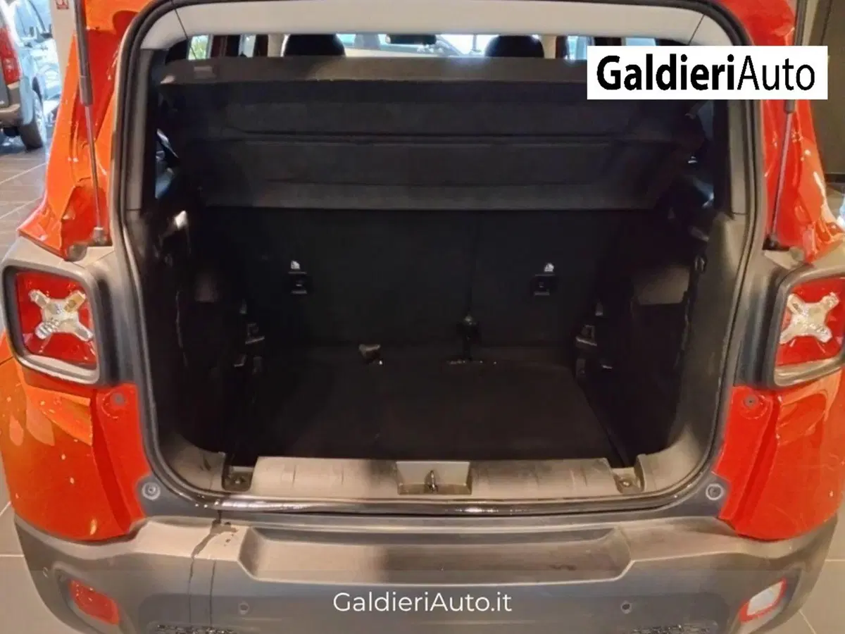 Jeep Renegade usata a Salerno (12)