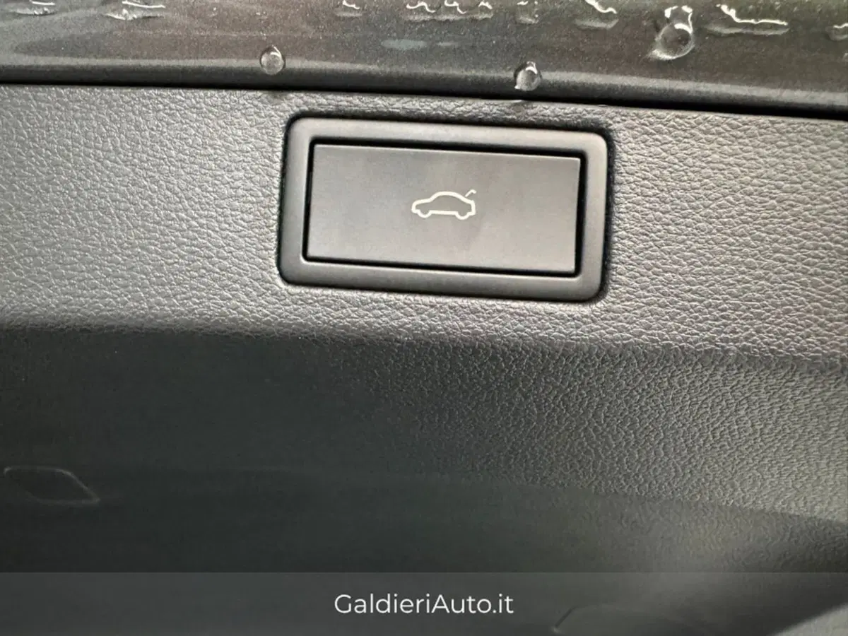 Skoda Scala usata a Salerno (15)