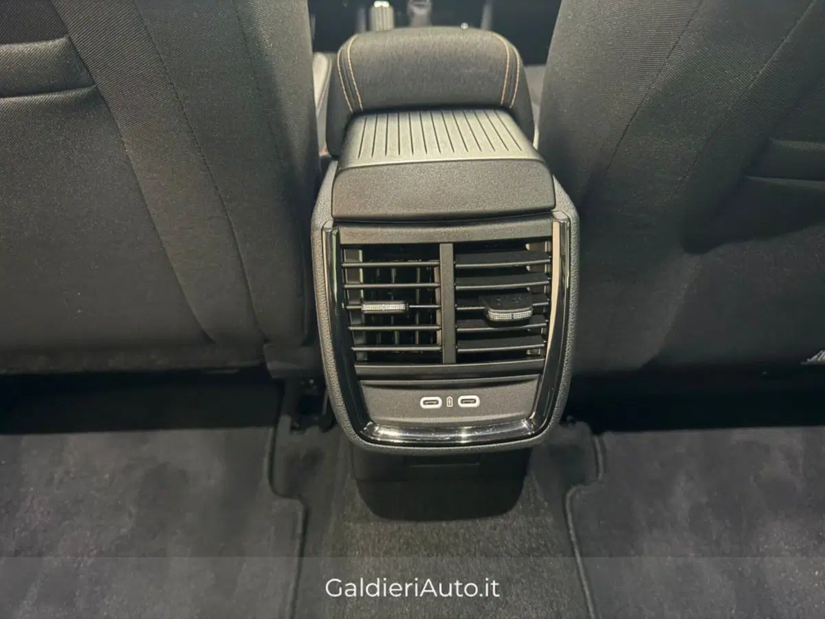 Skoda Scala usata a Salerno (17)