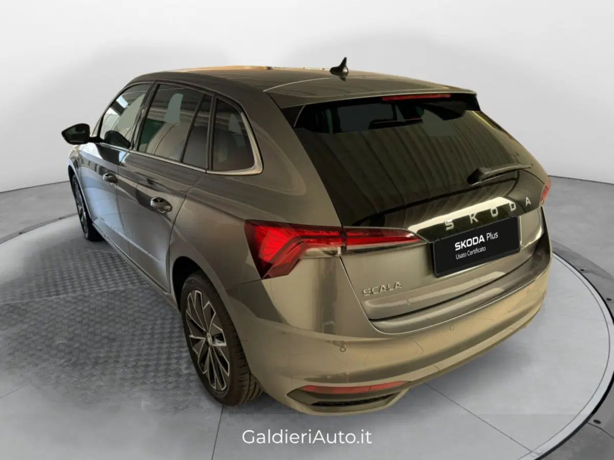 Skoda Scala usata a Salerno (3)