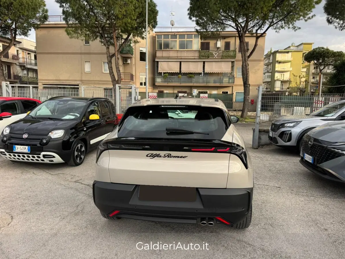 Alfa Romeo Junior usata a Salerno (10)