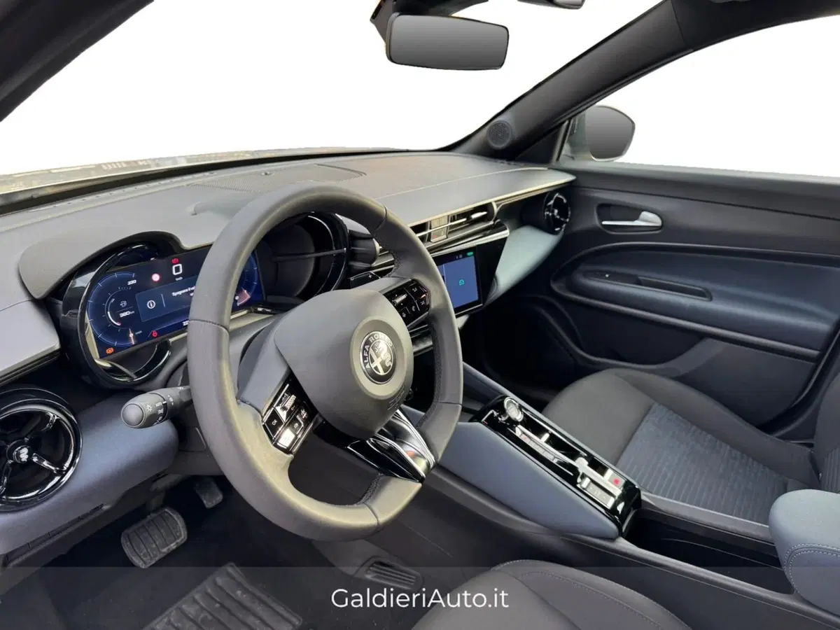 Alfa Romeo Junior usata a Salerno (8)