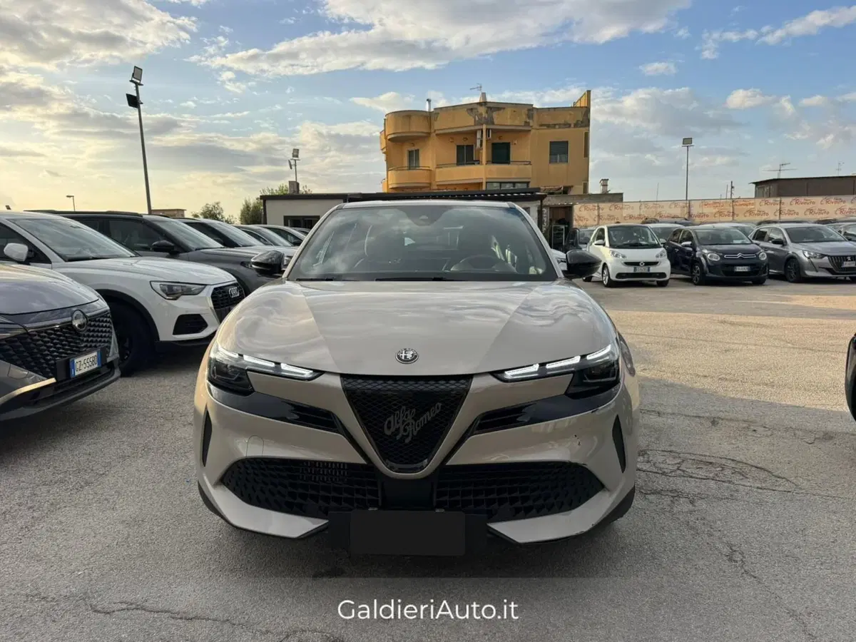 Alfa Romeo Junior usata a Salerno (9)
