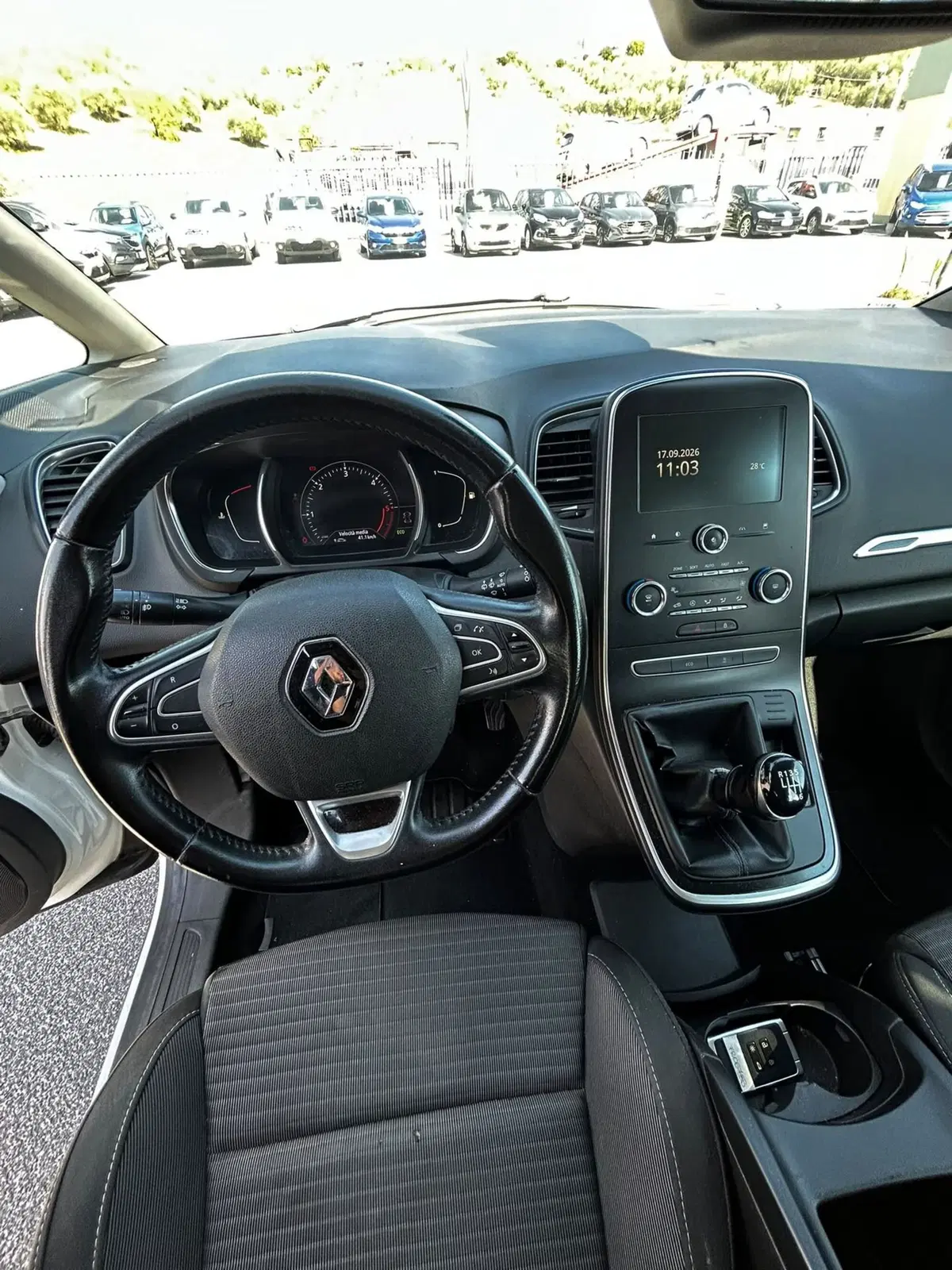 Renault Scénic usata a Roma (12)