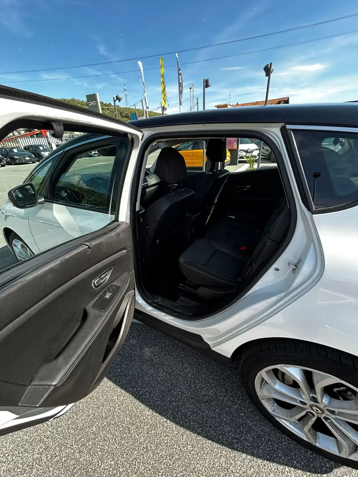 Renault Scénic usata a Roma (4)