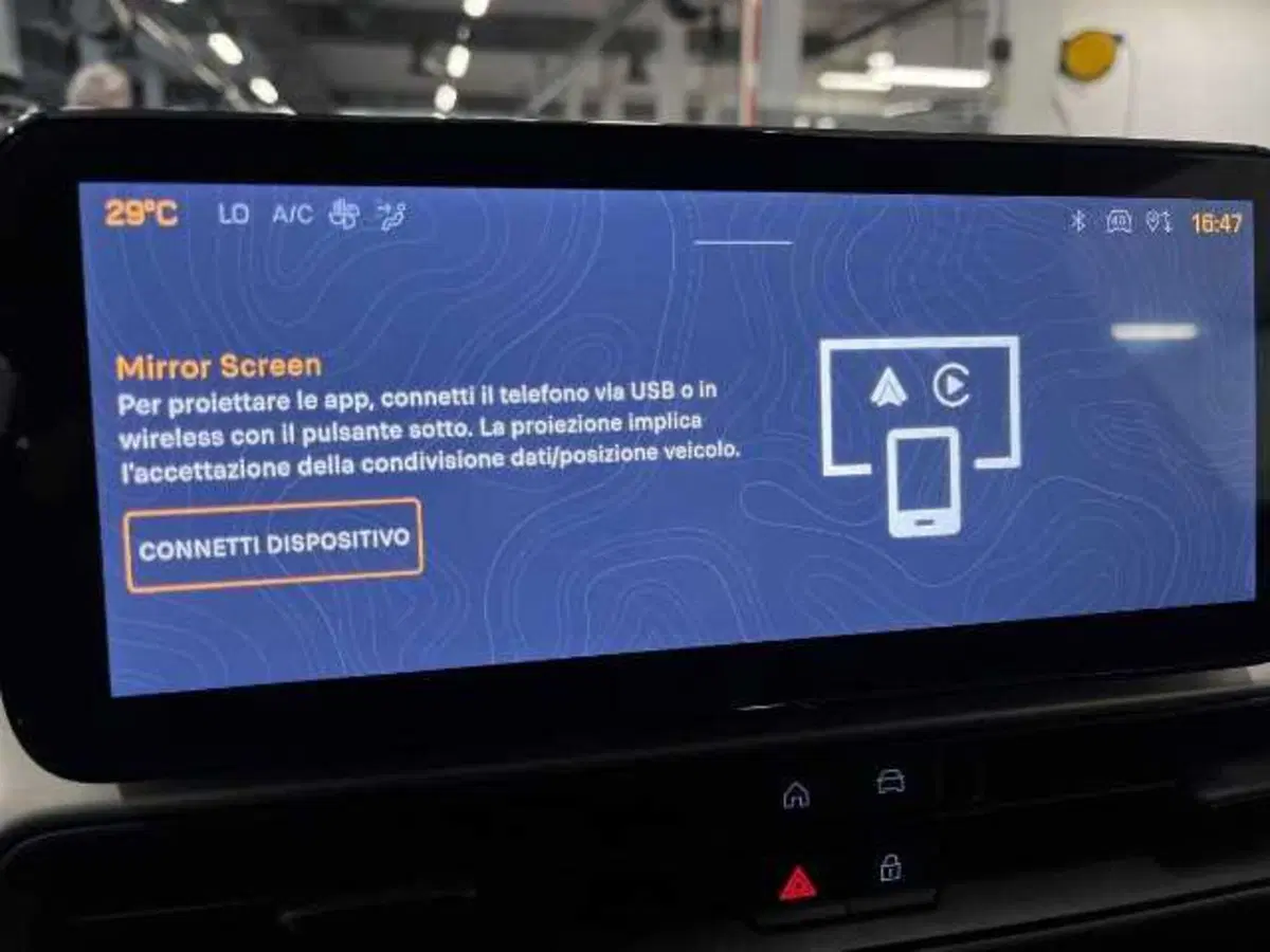 Jeep Avenger usata a Pistoia (17)