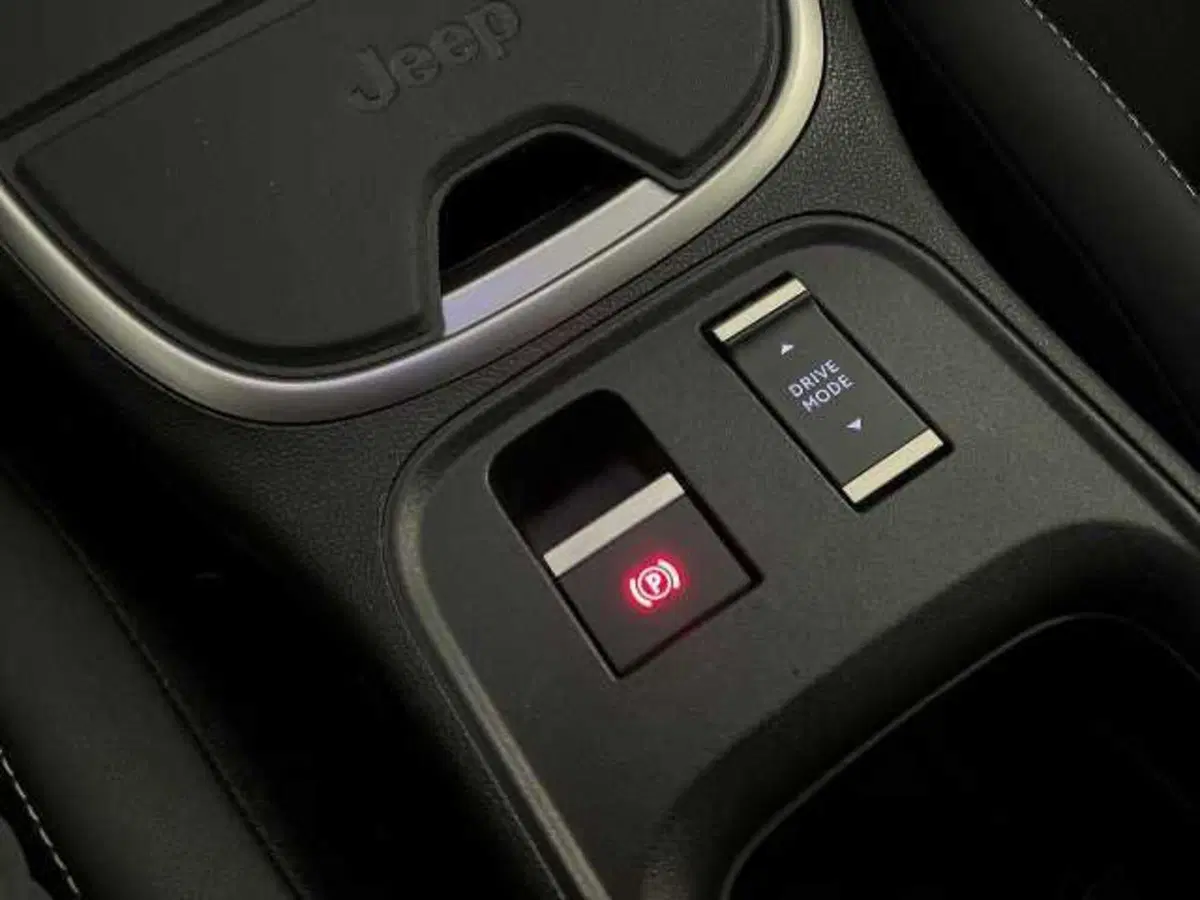 Jeep Avenger usata a Pistoia (18)