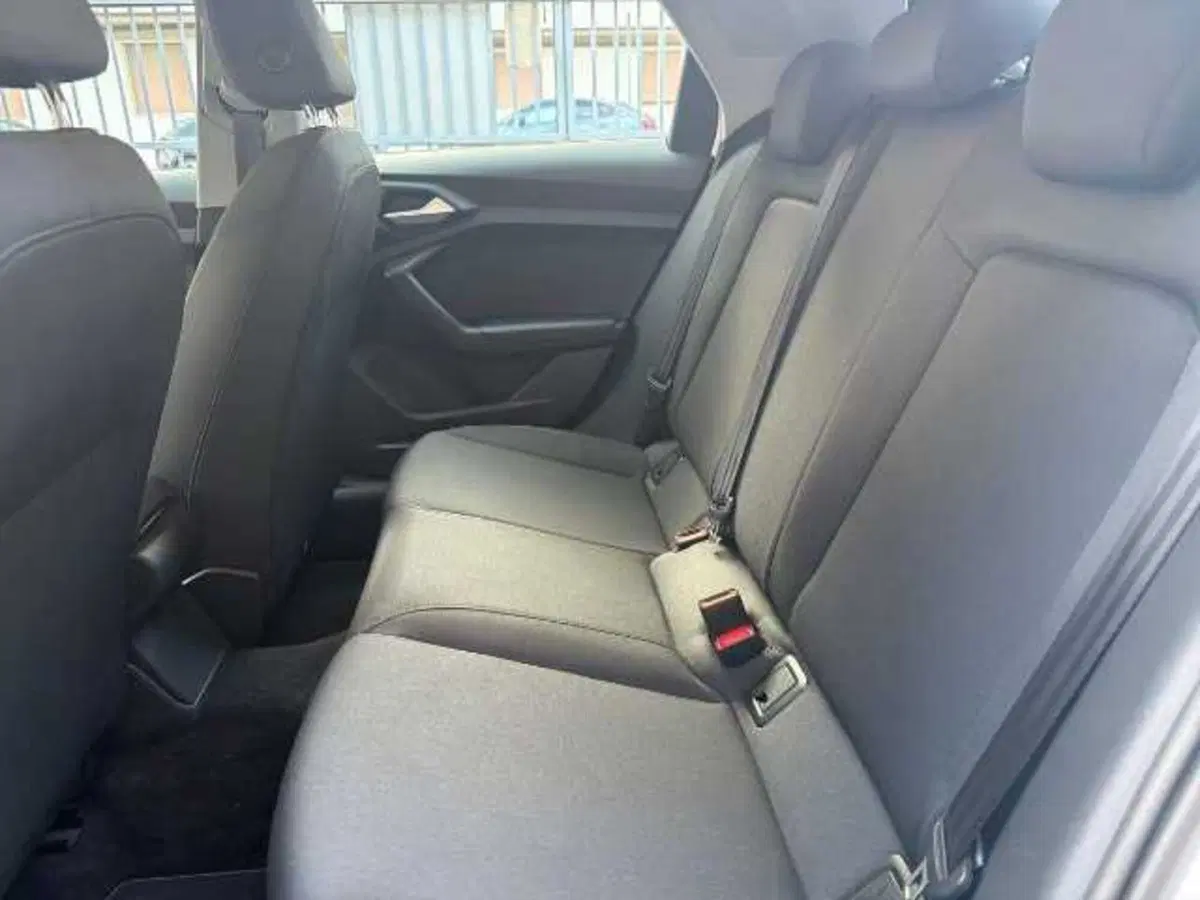 Audi A1 allstreet usata a Prato (16)