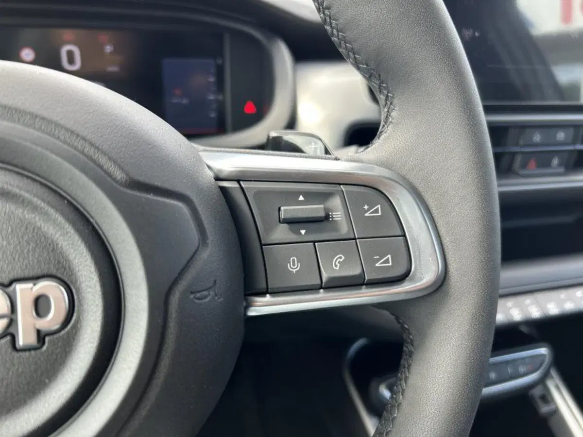 Jeep Avenger nuova a Cuneo (20)