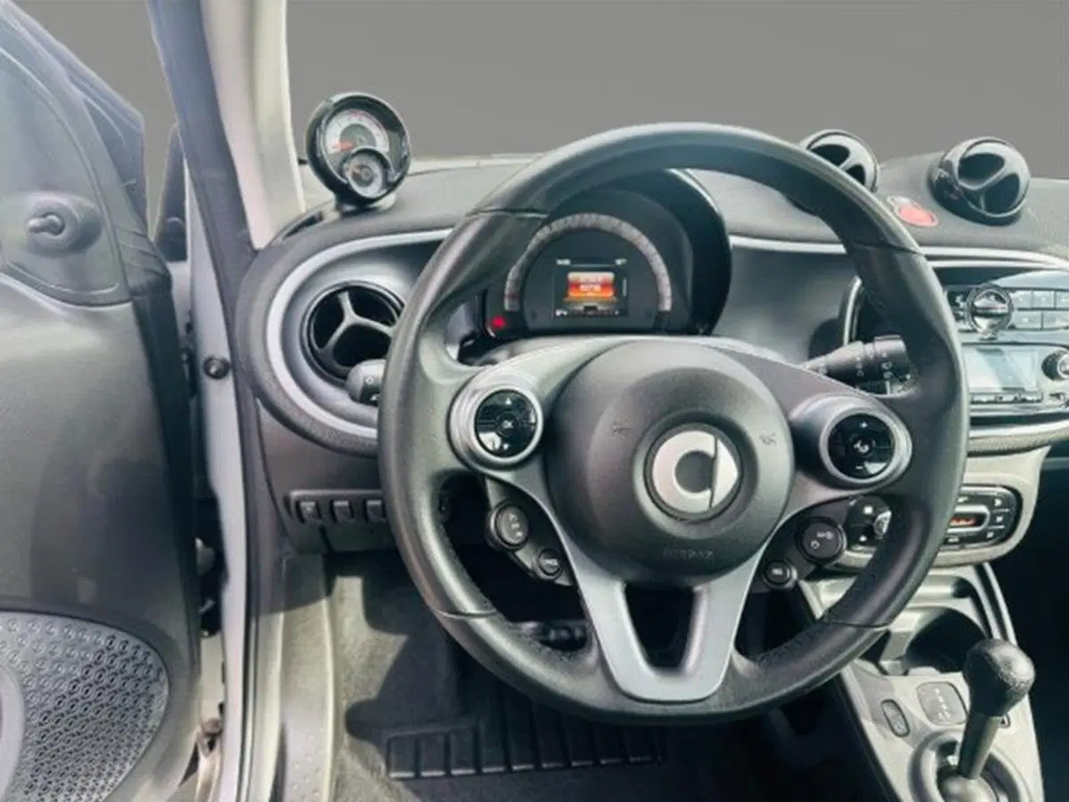 smart Fortwo usata a Firenze (12)