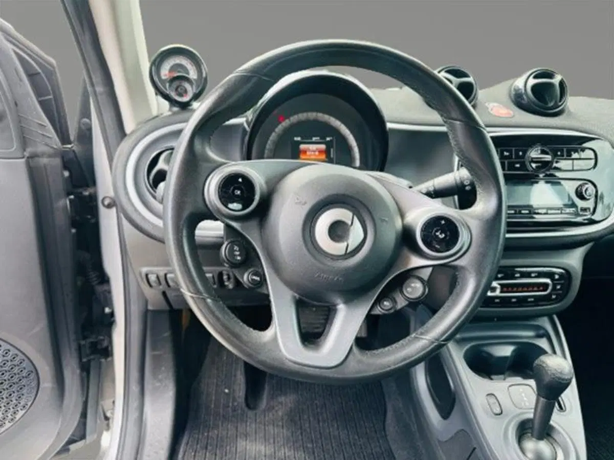 smart Fortwo usata a Firenze (12)