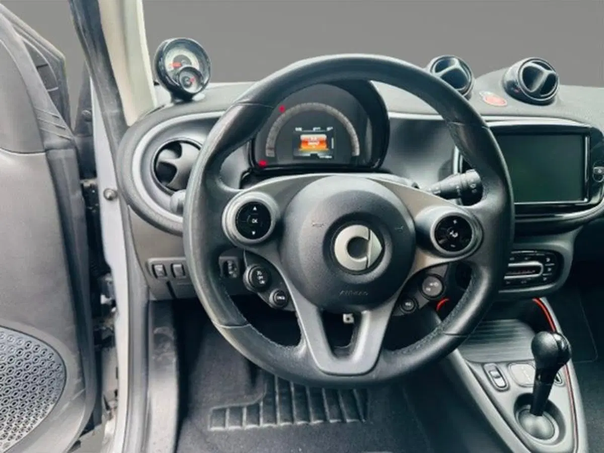 smart Fortwo usata a Firenze (11)