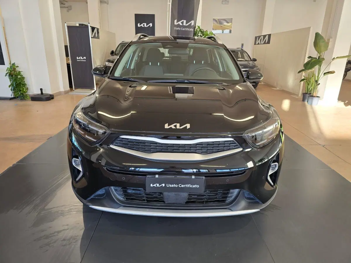 Kia Stonic usata a Rimini (2)