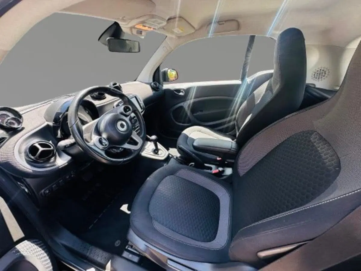 smart Fortwo usata a Firenze (9)