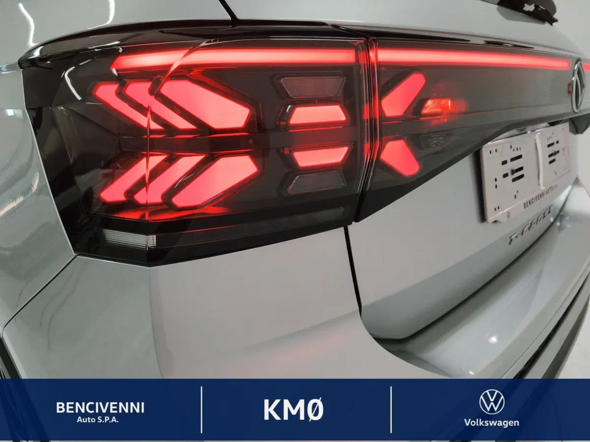 Volkswagen T-Cross nuova a Catanzaro (12)