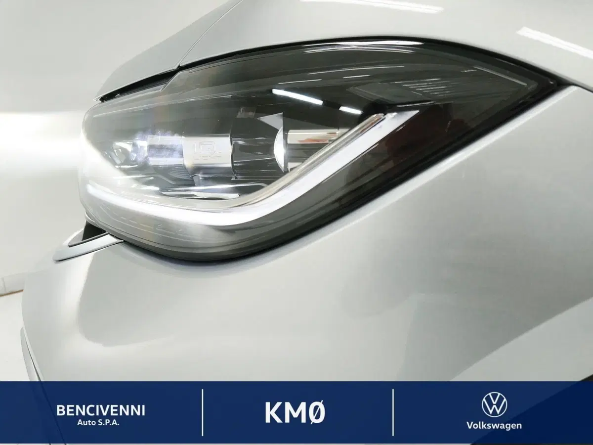 Volkswagen T-Cross nuova a Catanzaro (13)