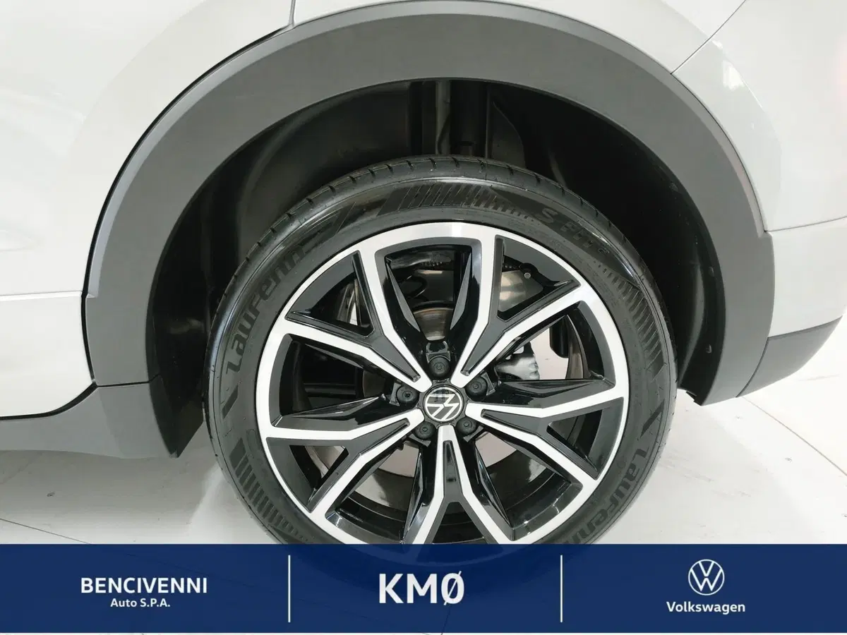 Volkswagen T-Cross nuova a Catanzaro (16)