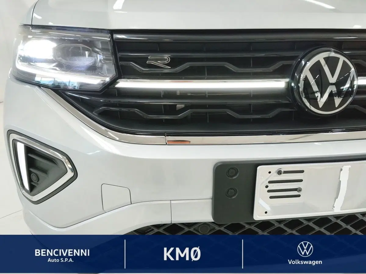 Volkswagen T-Cross nuova a Catanzaro (3)