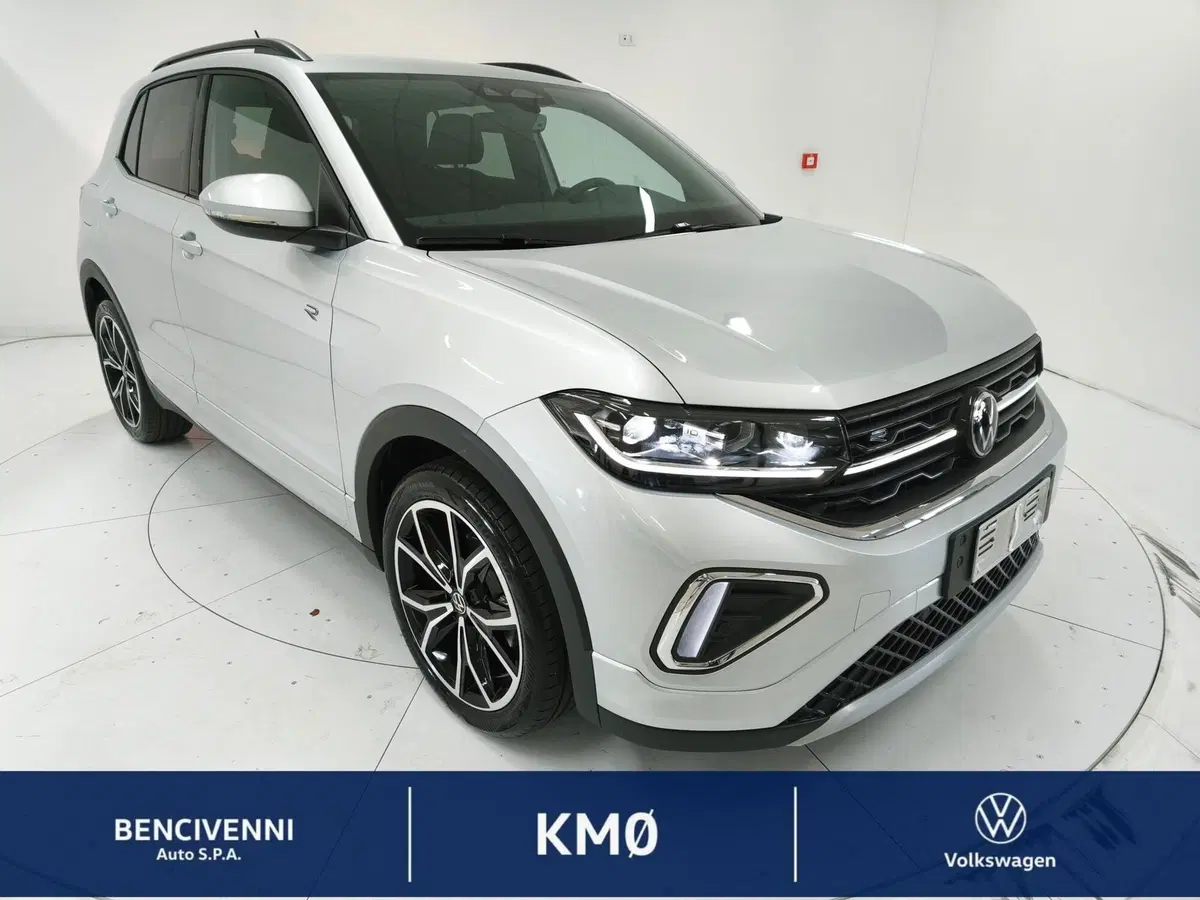 Volkswagen T-Cross nuova a Catanzaro (4)
