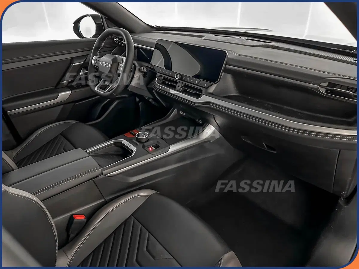 Jeep Compass nuova a Milano (13)