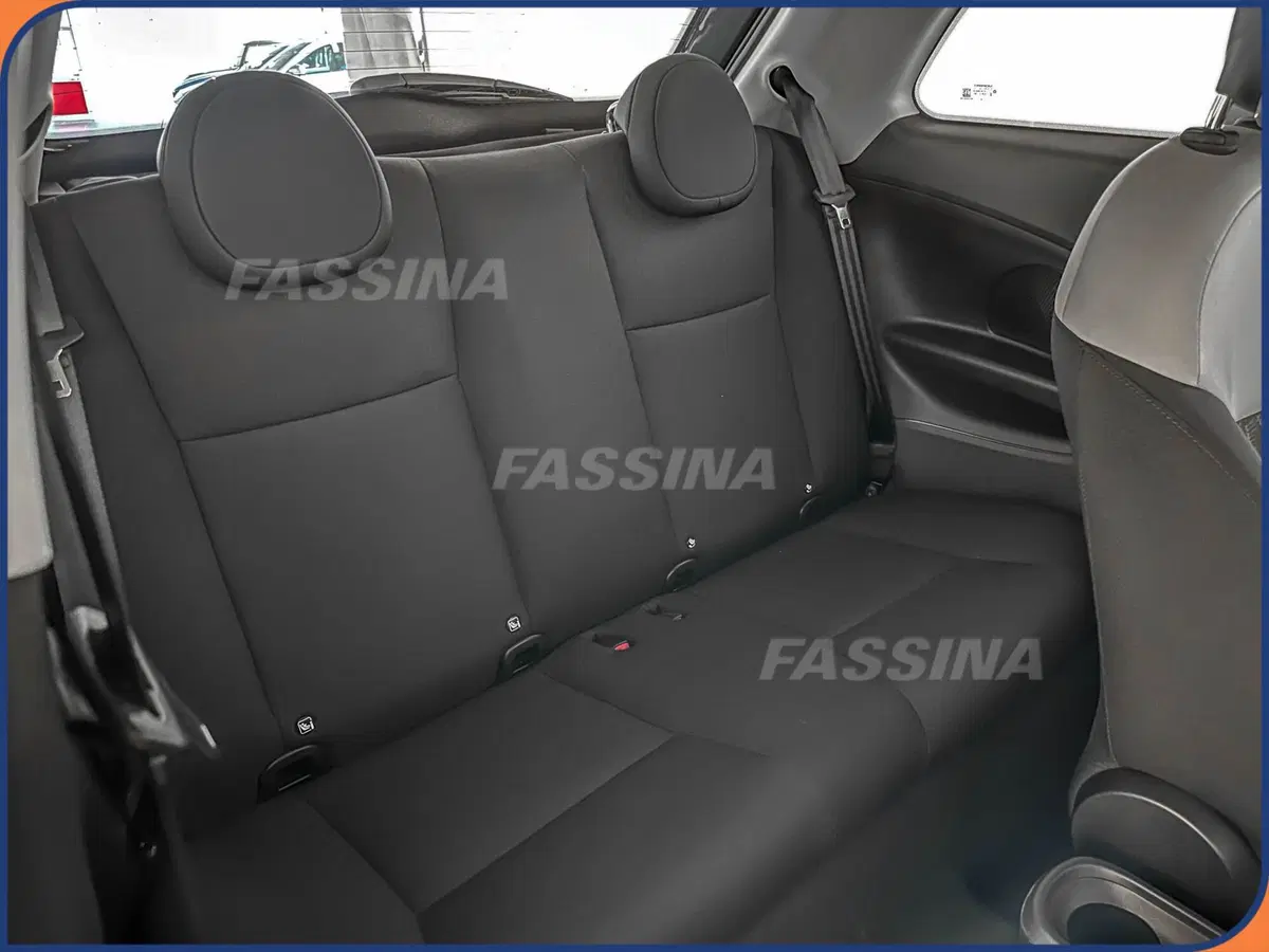 Fiat 500 nuova a Milano (12)