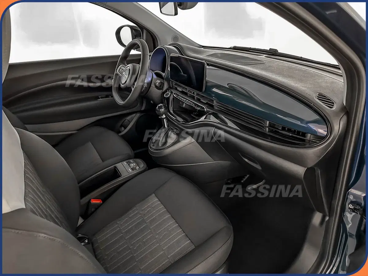 Fiat 500 nuova a Milano (13)