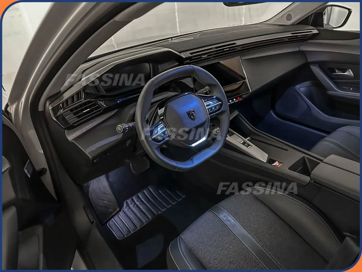 Peugeot 308 usata a Milano (9)