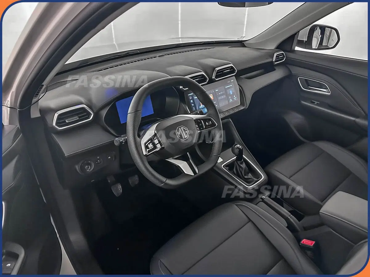 Mg ZS nuova a Milano (9)