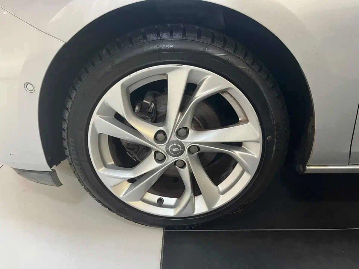 Opel Astra usata a Lucca (7)