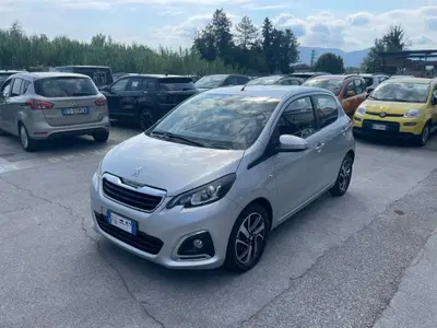 Peugeot 108 72 5 porte Allure del 2018 usata a Lucca