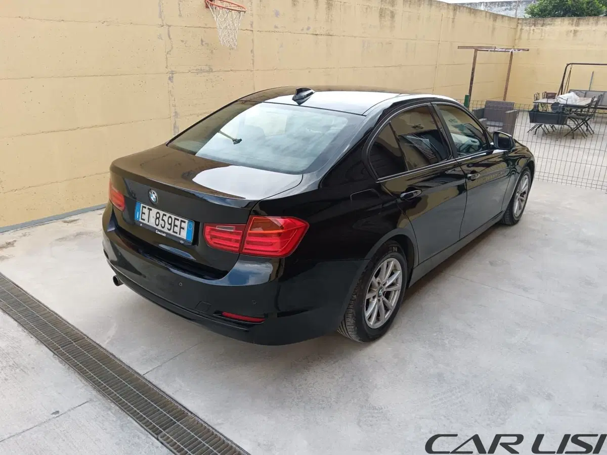 BMW Serie 3 usata a Foggia (5)