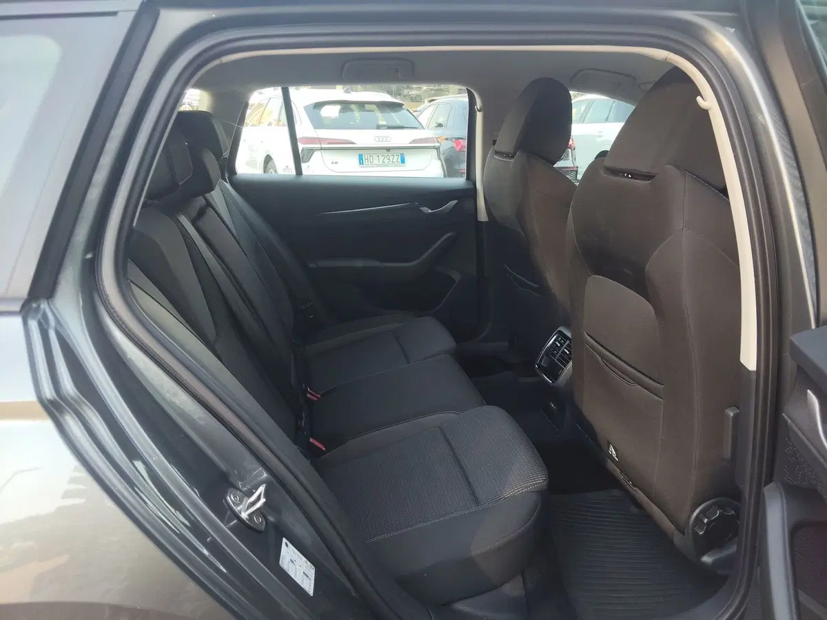 Skoda Octavia Station Wagon usata a Modena (16)