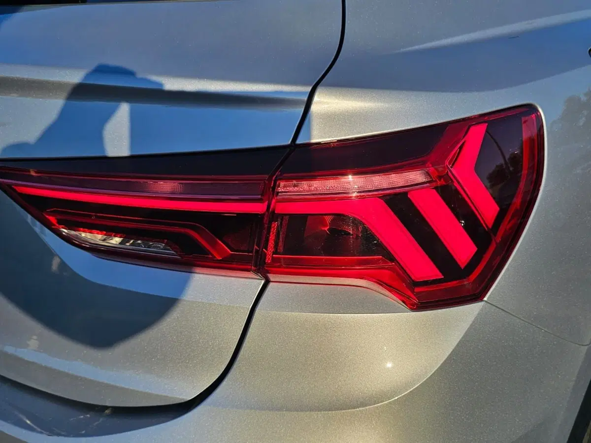Audi Q3 Sportback usata a Bari (10)