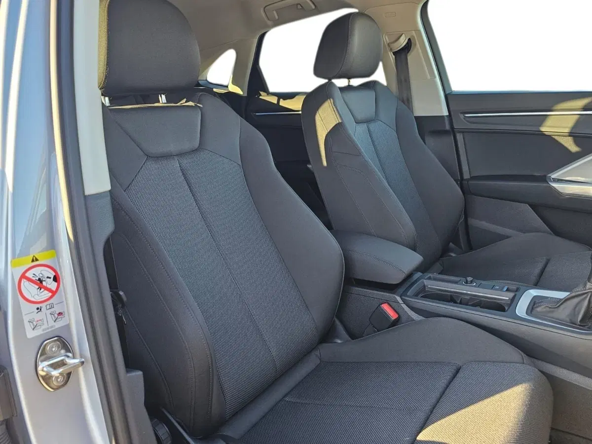 Audi Q3 Sportback usata a Bari (11)
